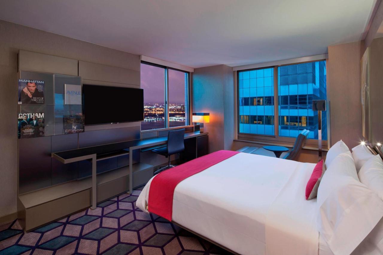 W New York - Times Square Hotel Bagian luar foto